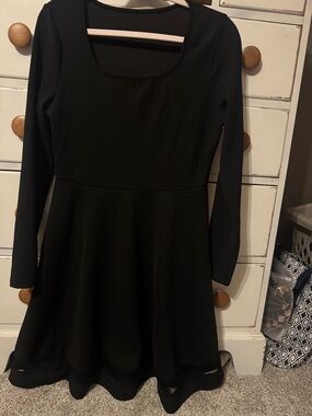 SHEIN Black Long Sleeve square neck Dress